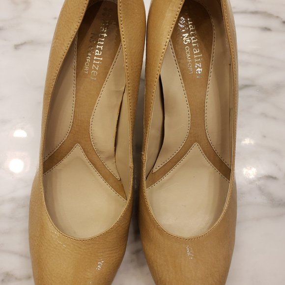 Naturalizer Lennox Taupe Nude Patent Court Shoe - 7.5 - Picture 5 of 11